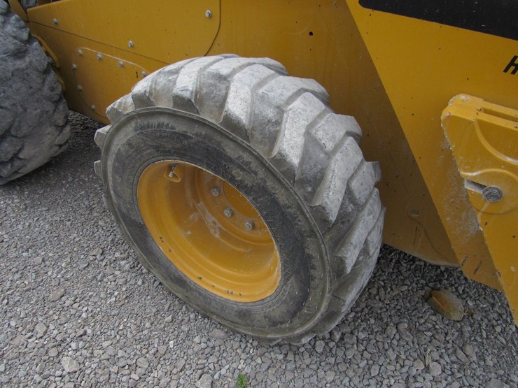 caterpillar-262d-image-24