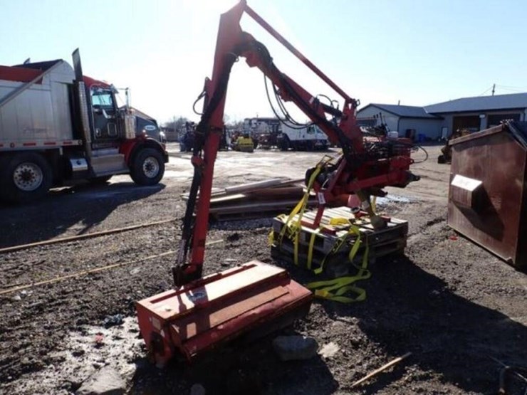 2010-bush-hog-2010-image-1