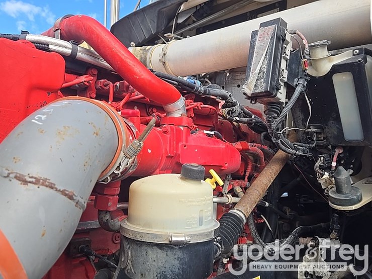 2014-kenworth-t800-image-91