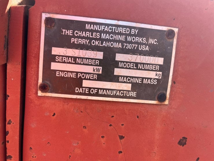 ditch-witch-3700-image-12