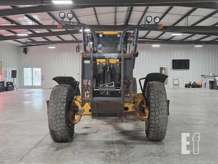 2012-deere-770g-image-7