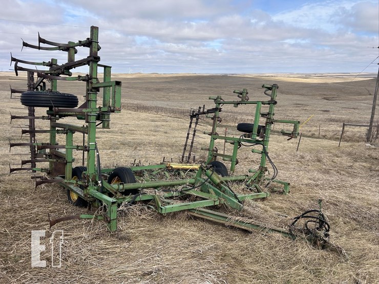 john-deere-1000-image-1