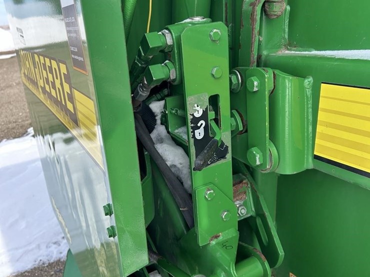 2001-john-deere-567-image-26
