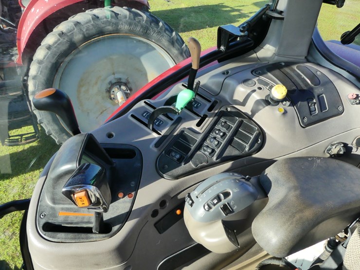 case-ih-maxxum-150-image-11