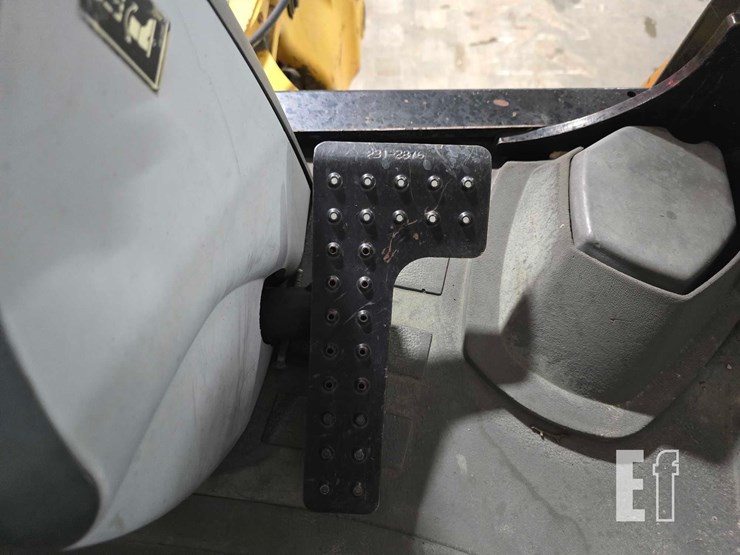 2008-caterpillar-416e-image-30