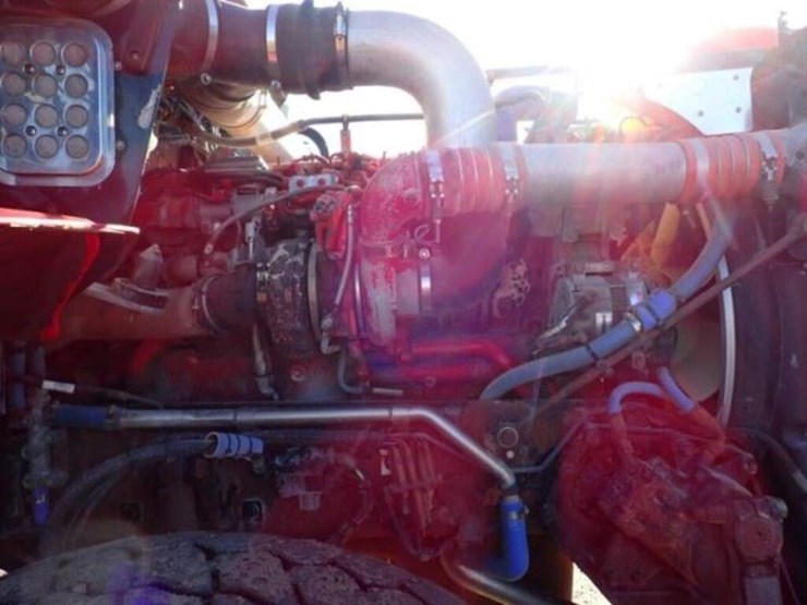 2013-kenworth-t800-image-35