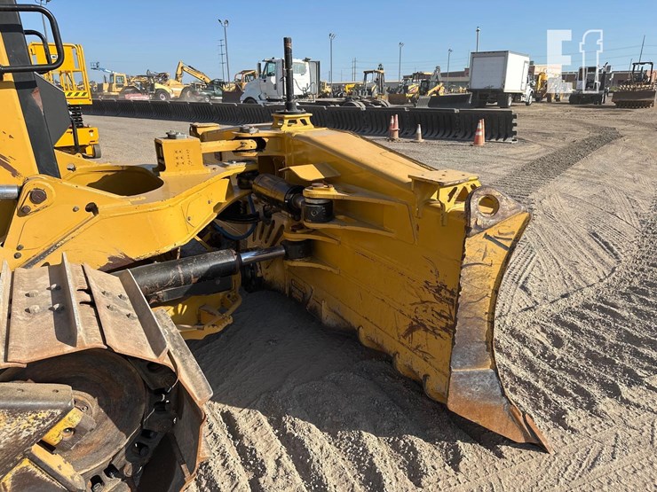 2019-caterpillar-d6-xe-lgp-image-13