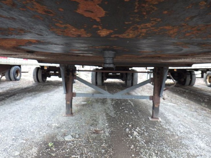 2014-hyundai-translead-image-4