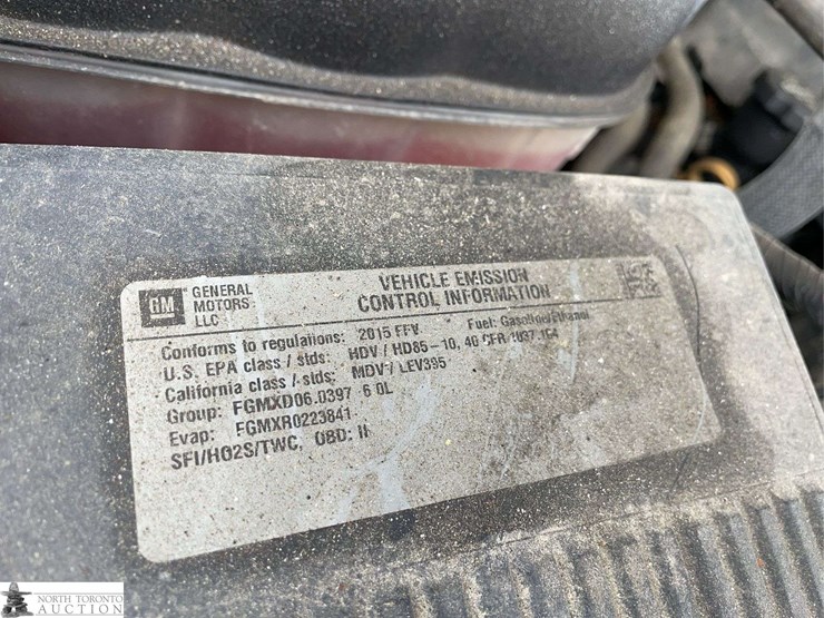 2015-chevrolet-silverado-2500hd-image-18