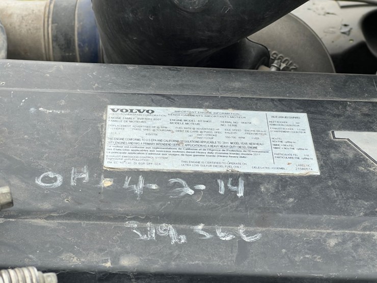 #31955-•-2012-volvo-vnl-tandem-axle-truck-tractor-image-43