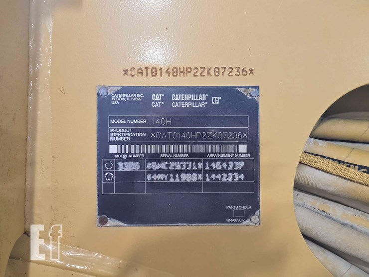 2001-caterpillar-140h-vhp-image-31