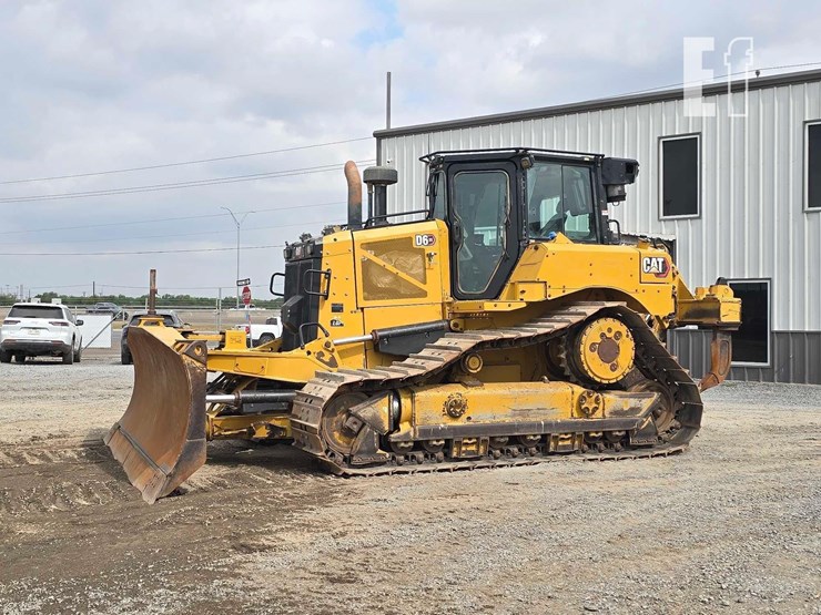 2019-caterpillar-d6-xe-lgp-image-1