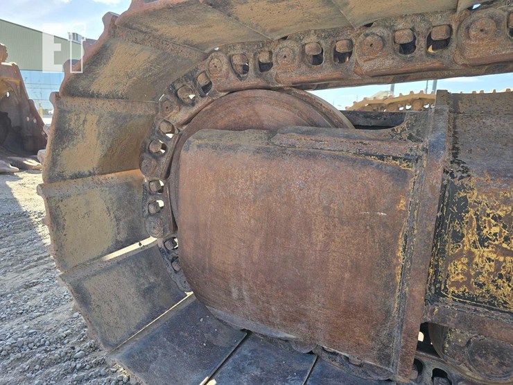 2014-caterpillar-349fl-image-25