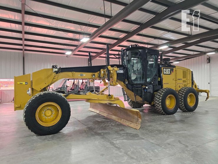 2019-caterpillar-140m3-image-1
