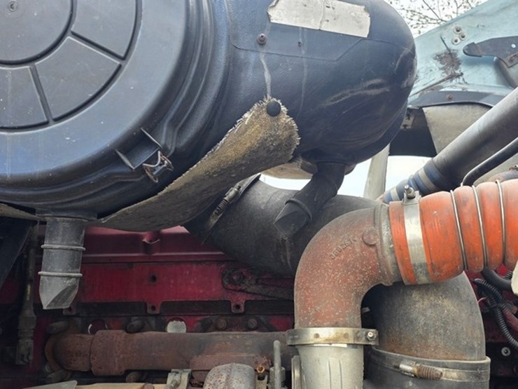 2006-international-9900-image-46