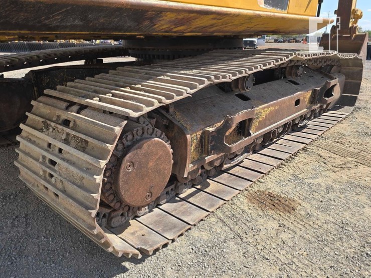 2014-caterpillar-349fl-image-33