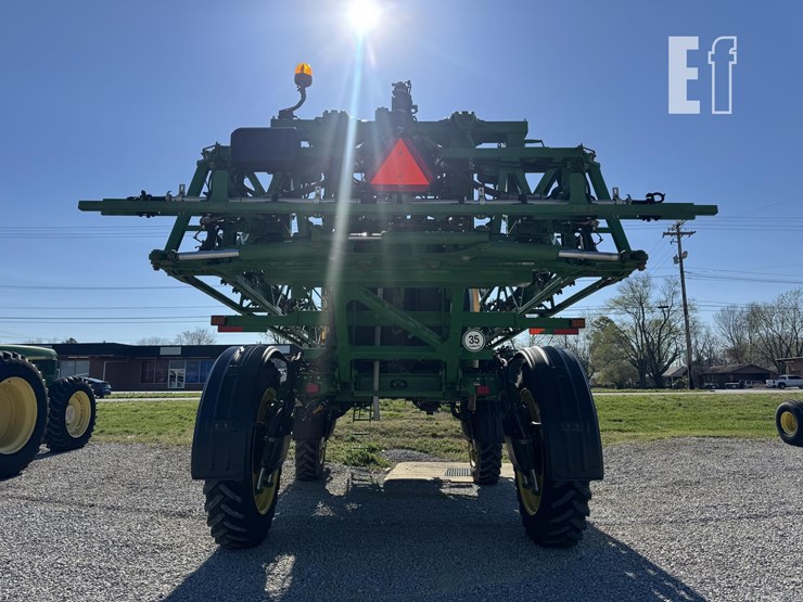 2017-john-deere-r4038-image-17