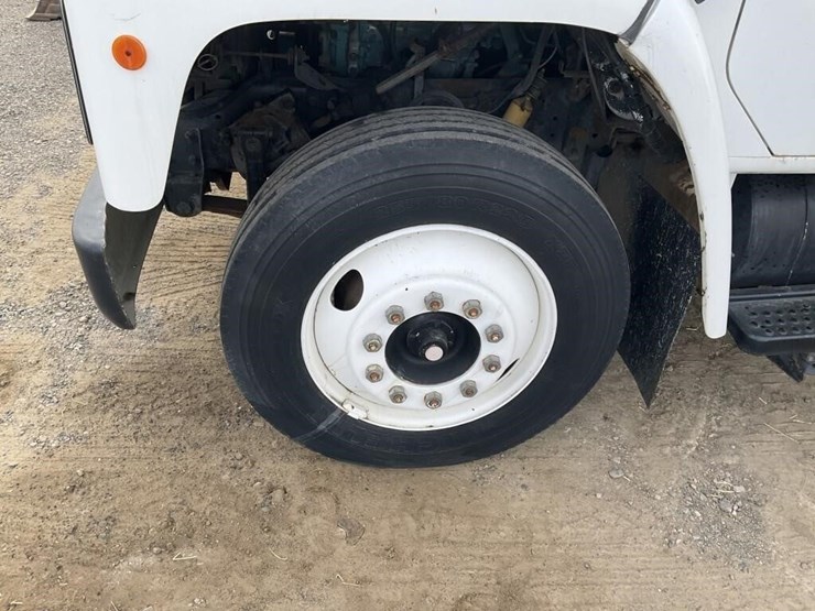 1987-international-s1700-image-20