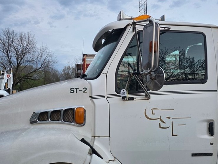 2000-caterpillar-3126-image-7