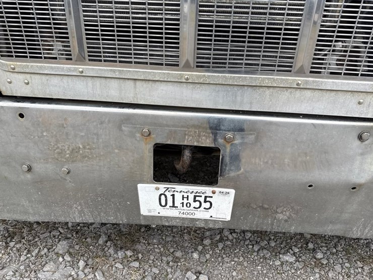 1990-peterbilt-357-image-53