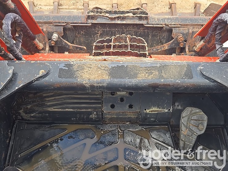 2021-kubota-svl75-2-image-77