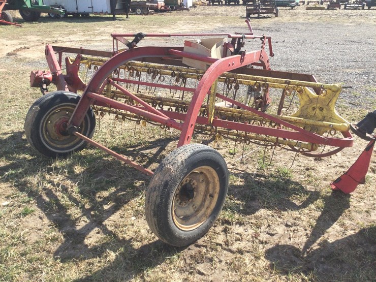 new-holland-55-image-3