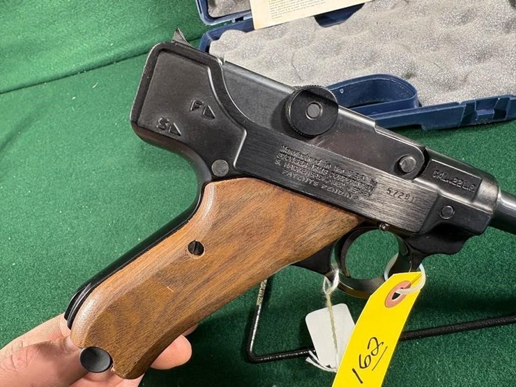 stoeger-luger-22-lr-pistol-image-5