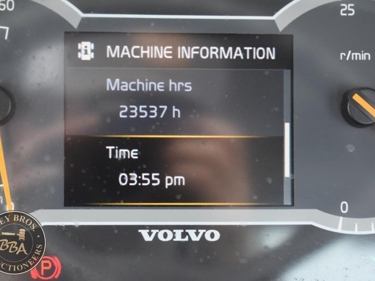 2015-volvo-l150h-image-47