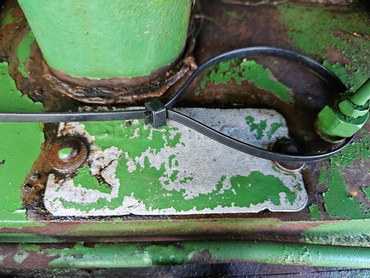 john-deere-r-image-43