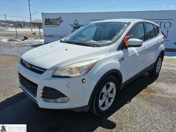 2016-ford-escape-image-1