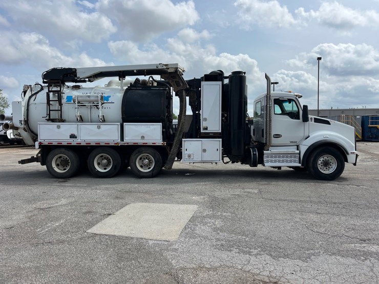 2019-kenworth-t880-image-4