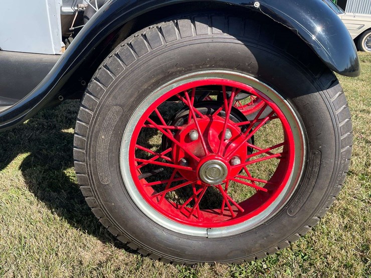 1928-ford-aa-wrecker-truck-image-26