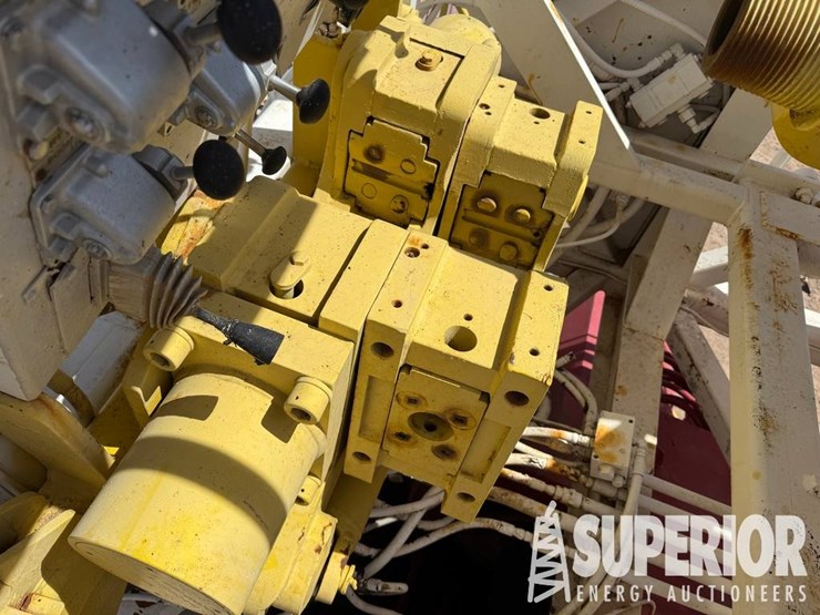 2007-caterpillar-c15-image-15