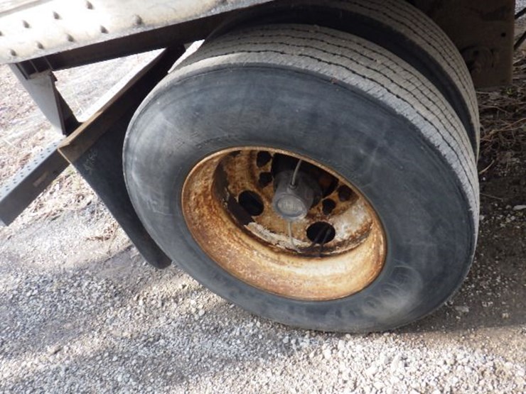 2015-strick-van-image-10