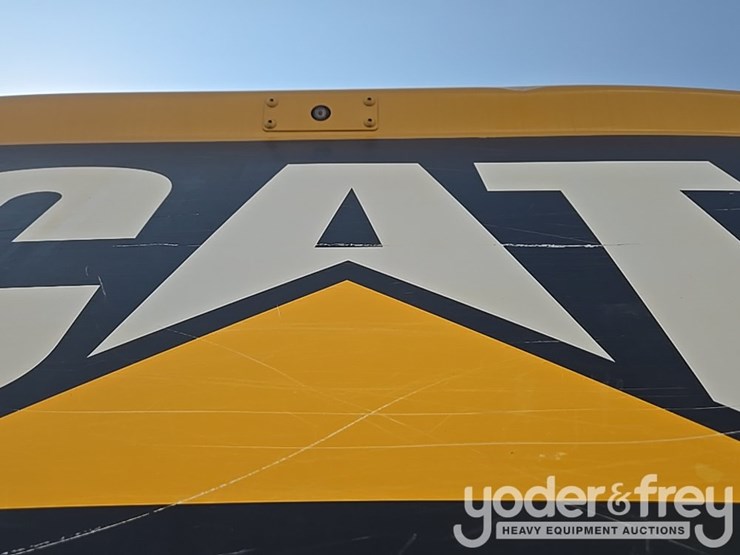 2019-caterpillar-336-image-85