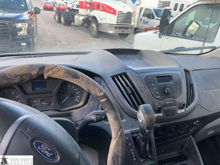 2018-ford-transit-image-9