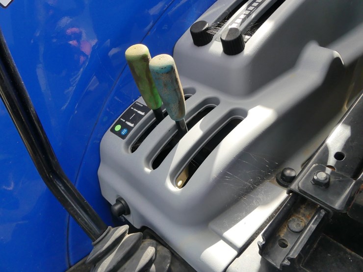 2022-new-holland-boomer-45-image-12