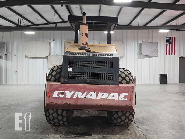 2007-dynapac-ca250d-image-8