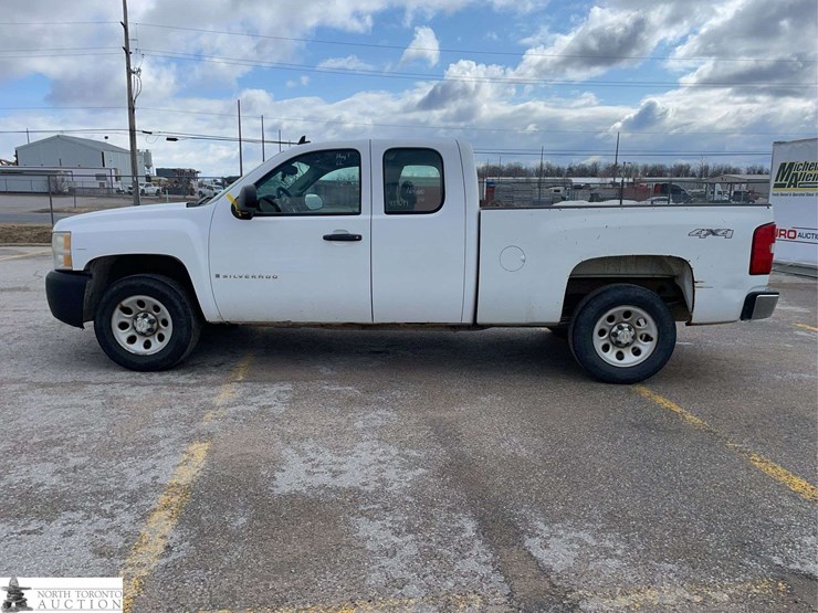 2008-chevrolet-silverado-1500-image-8