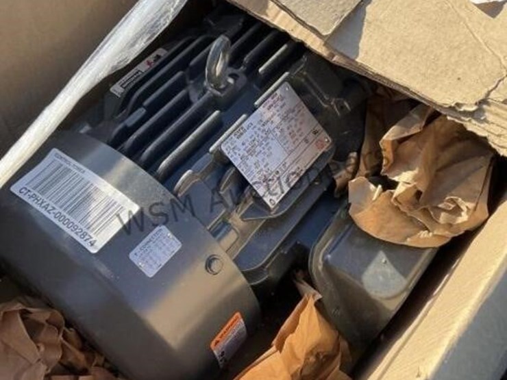 pallet-of-compressors-&-electric-motor-image-5