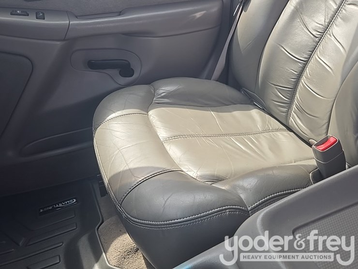 2002-chevrolet-silverado-2500hd-image-84