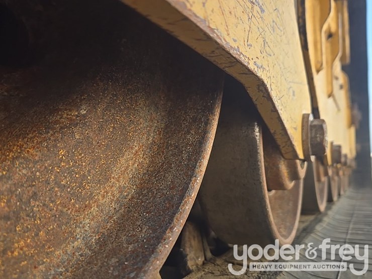 2021-caterpillar-289d3-image-13