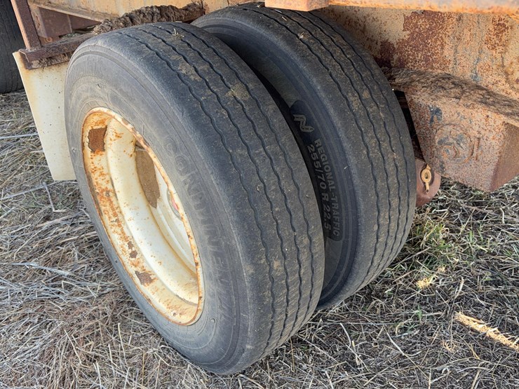 2005-transcraft-dtl2100-flatbed-trailer-image-10