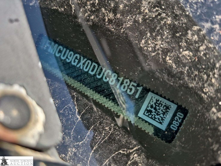 2013-ford-escape-image-16