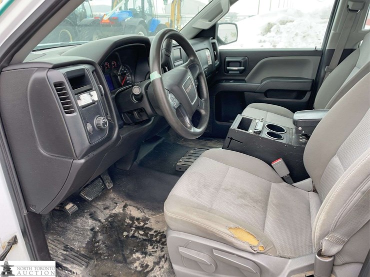 2016-gmc-sierra-1500-image-18