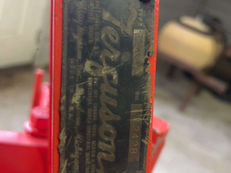 one-bottom-ferguson-plow-image-19