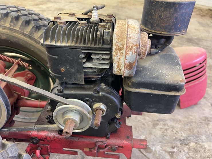 david-bradley-235-image-25