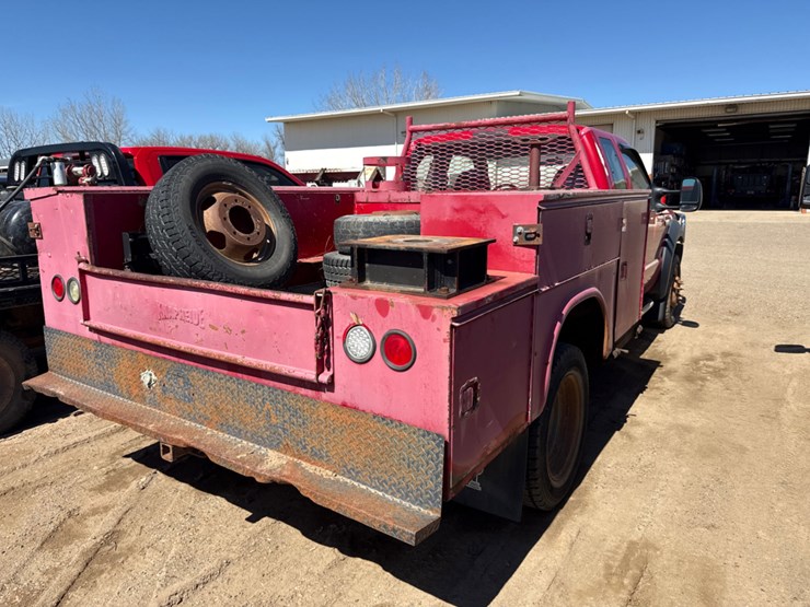 2006-ford-f450-image-3