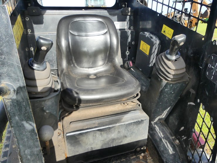 2023-asv-posi-track-rt25-image-11