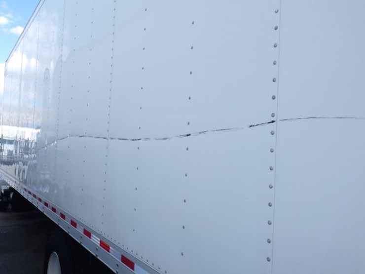 2023-kenworth-t280-image-9